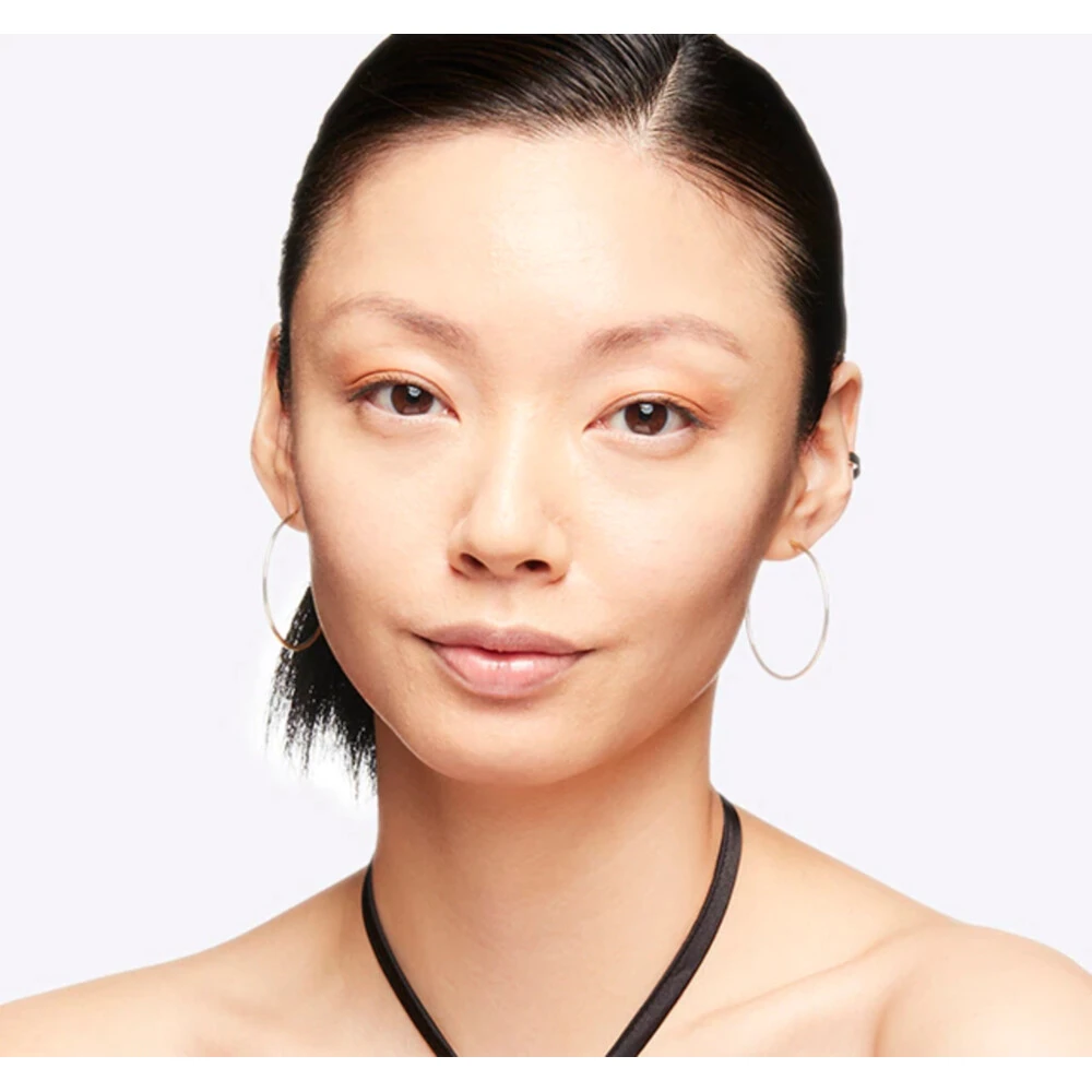 MAC Cosmetics Studio Fix Fluid Foundation SPF15 NC25 3 MAC Cosmetics Studio Fix Fluid Foundation SPF15 NC25 - Afbeelding 3