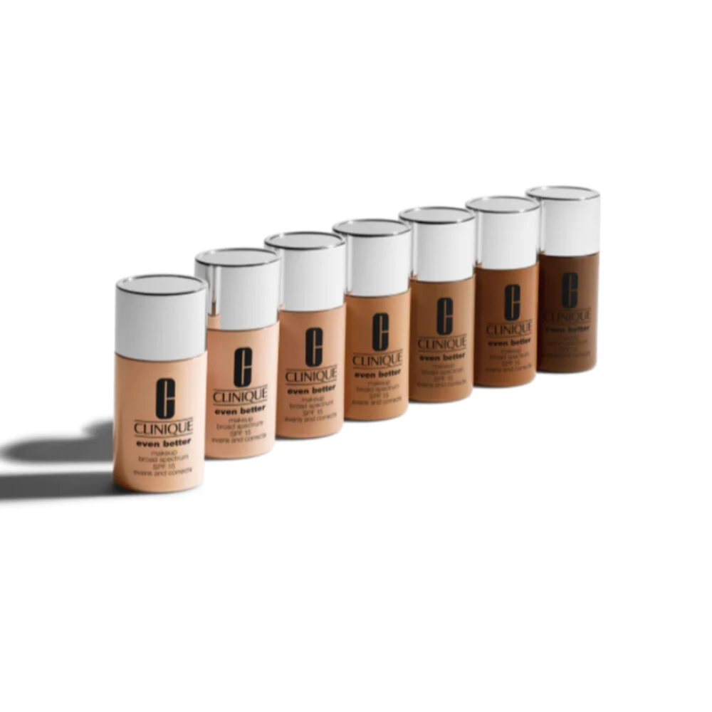 Clinique Foundation Even Better CN90 Sand 3 Clinique Foundation Even Better CN90 Sand - Afbeelding 3