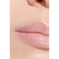 Chanel Rouge Coco Baume Lip Balm 912 Dreamy White -Plein Winkel 1046064 3