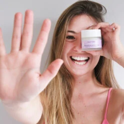 Numee Pause Skin Perfecting Whipped Gezichtscrème -Plein Winkel 1070617 5