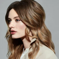 6x Taft True Volume Haarspray Mega Strong -Plein Winkel 990337 3